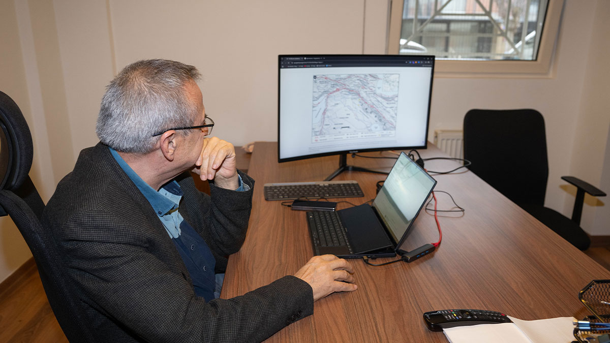 Uzmanlardan Anadolu levhasındaki yarıklarla ilgili açıklama