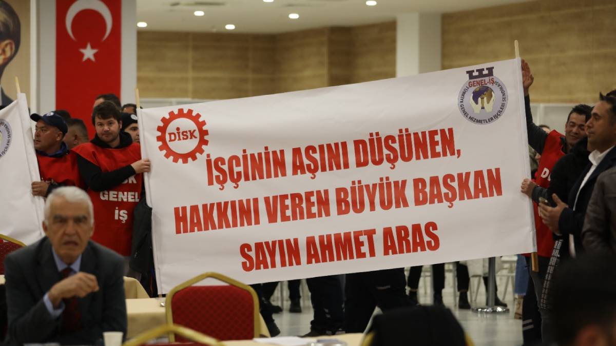 Büyükşehir’den işçilerin yüzlerini güldüren zam