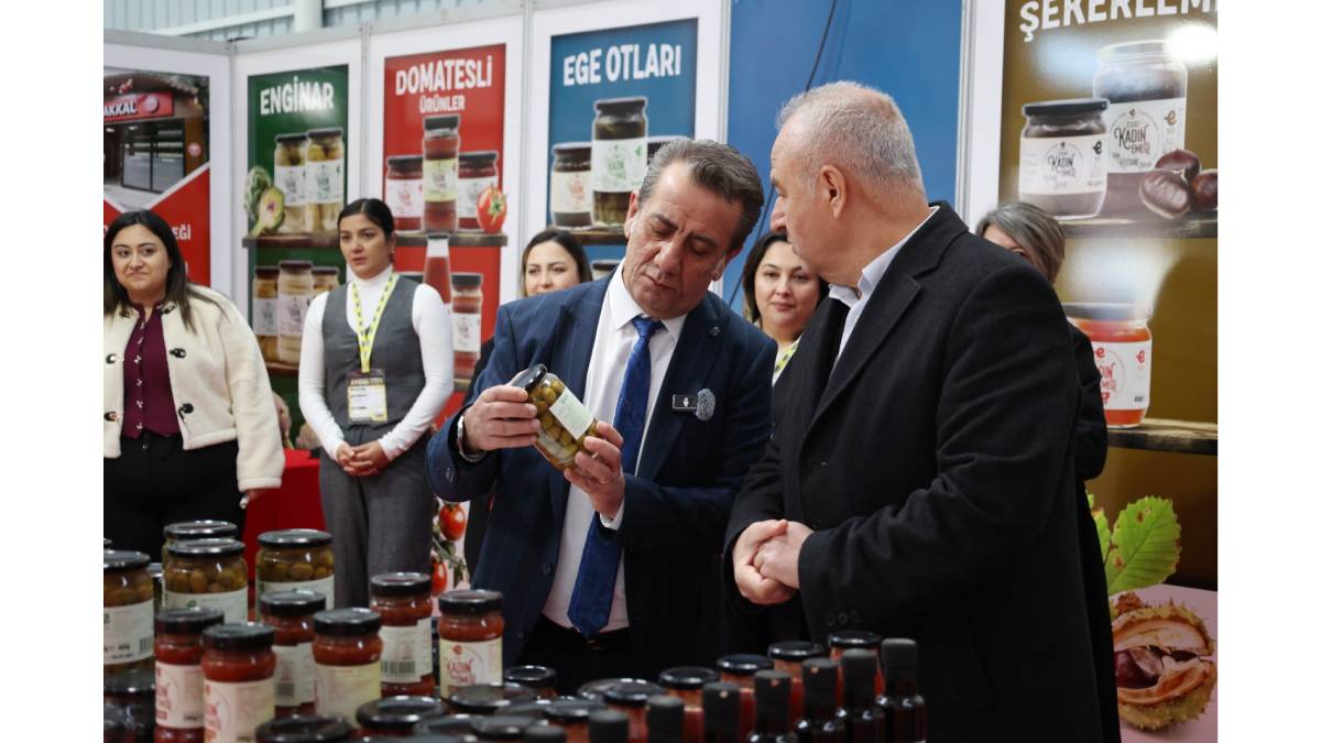 Başkan Yetişkin tarım fuarının açılış törenine katıldı