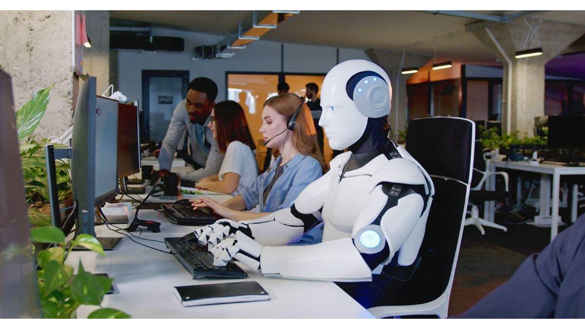 Online PR Servisi B2Press araştırdı:  İş dünyasında sıra insansı robotlarda!