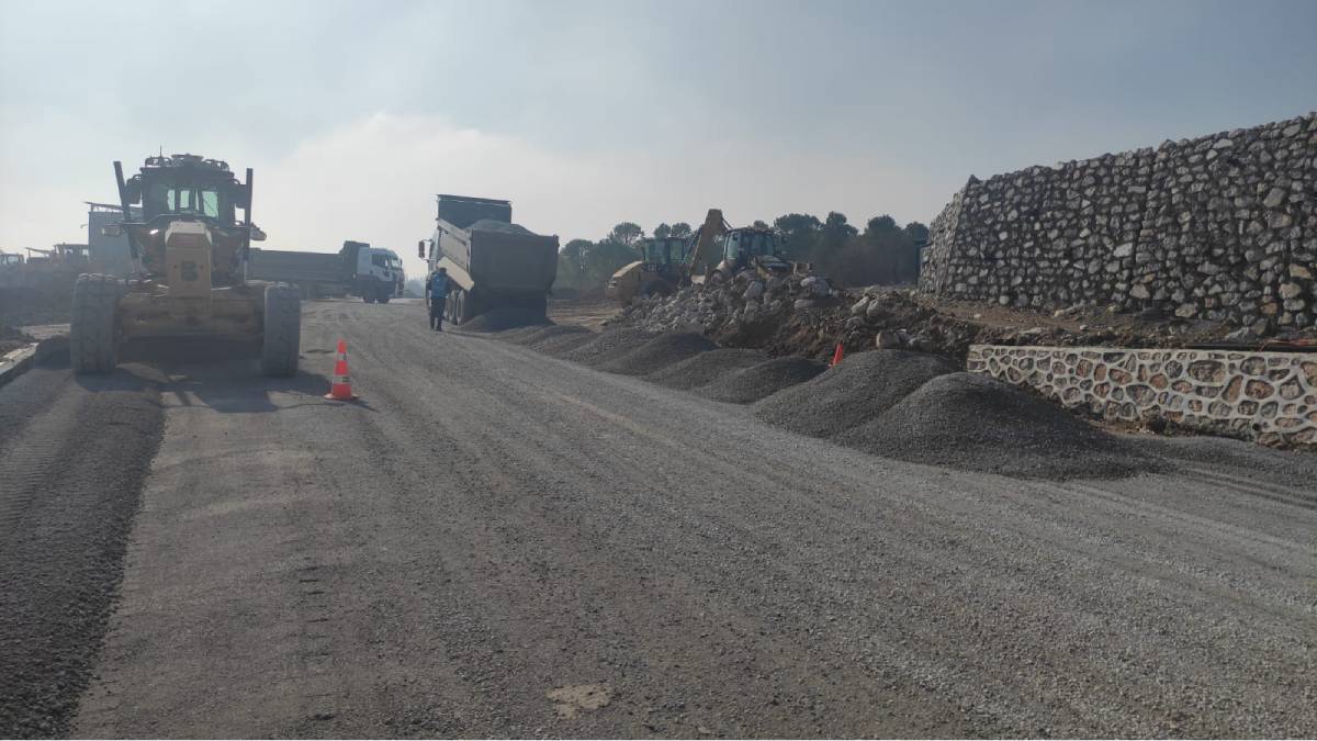 Büyükşehir’den OSB’de hummalı çalışma