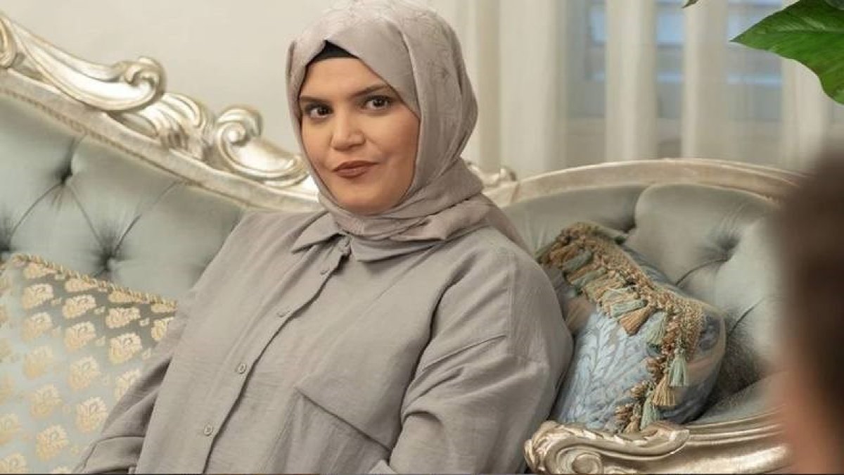 Kızılcık Şerbeti' oyuncusu Feyza Civelek sette kaza geçirdi