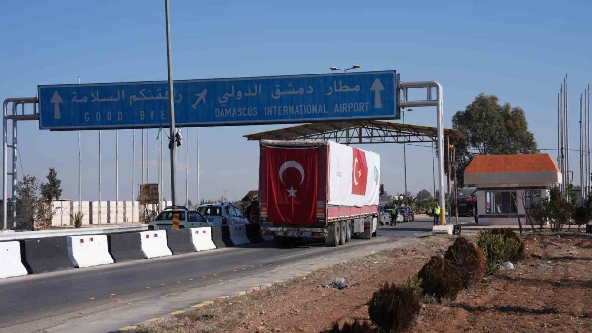 Ulaştırma ve Altyapı Bakanlığı: Şam Havalimanı'na Türkiye'den teknik destek