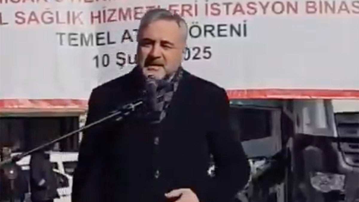 AK Partili Sarıçam sağlık çalışanlarını hedef gösterdi! Sıkıntı varsa gidin boğazına yapışın