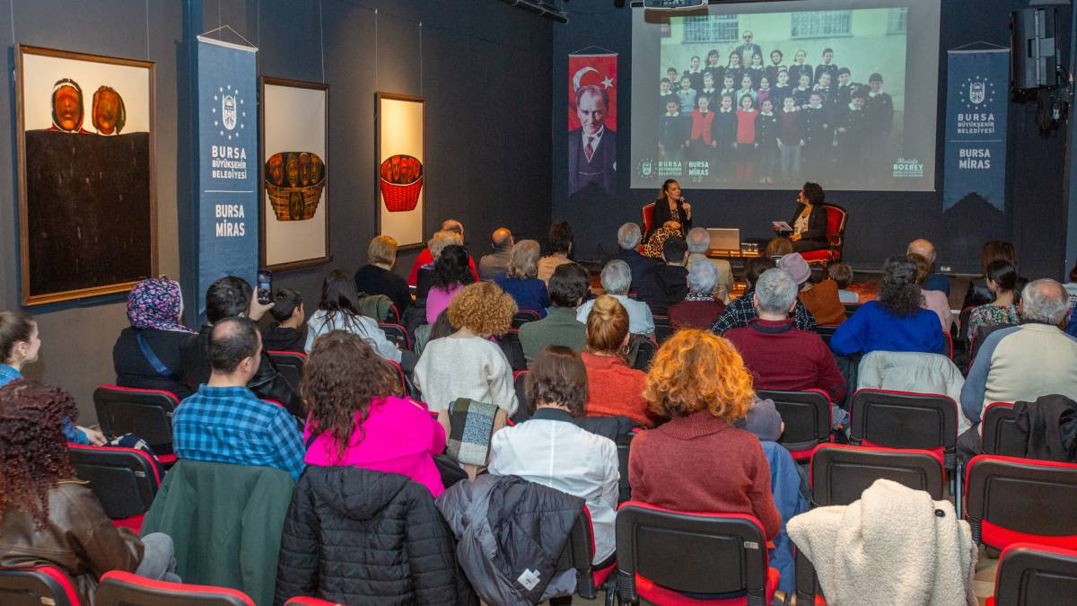 ‘Bursa Bellek- Kent Söyleşileri’nin konuğu Burcu Kara oldu