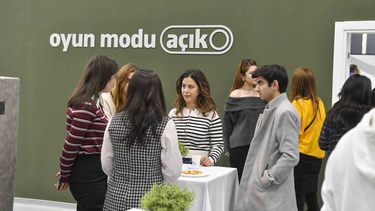 Başkentli üniversiteliler Genç Akademi Ulus’ta bir araya geldi