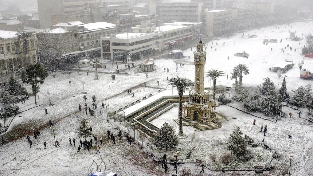 İzmirliler hasret sona erecek! Sonunda kar müjdesi geldi: Valilik uyardı, bu hafta başlıyor