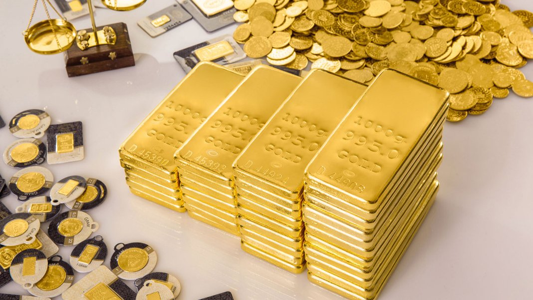 Goldman Sachs'in yıl sonu altın tahminine revize