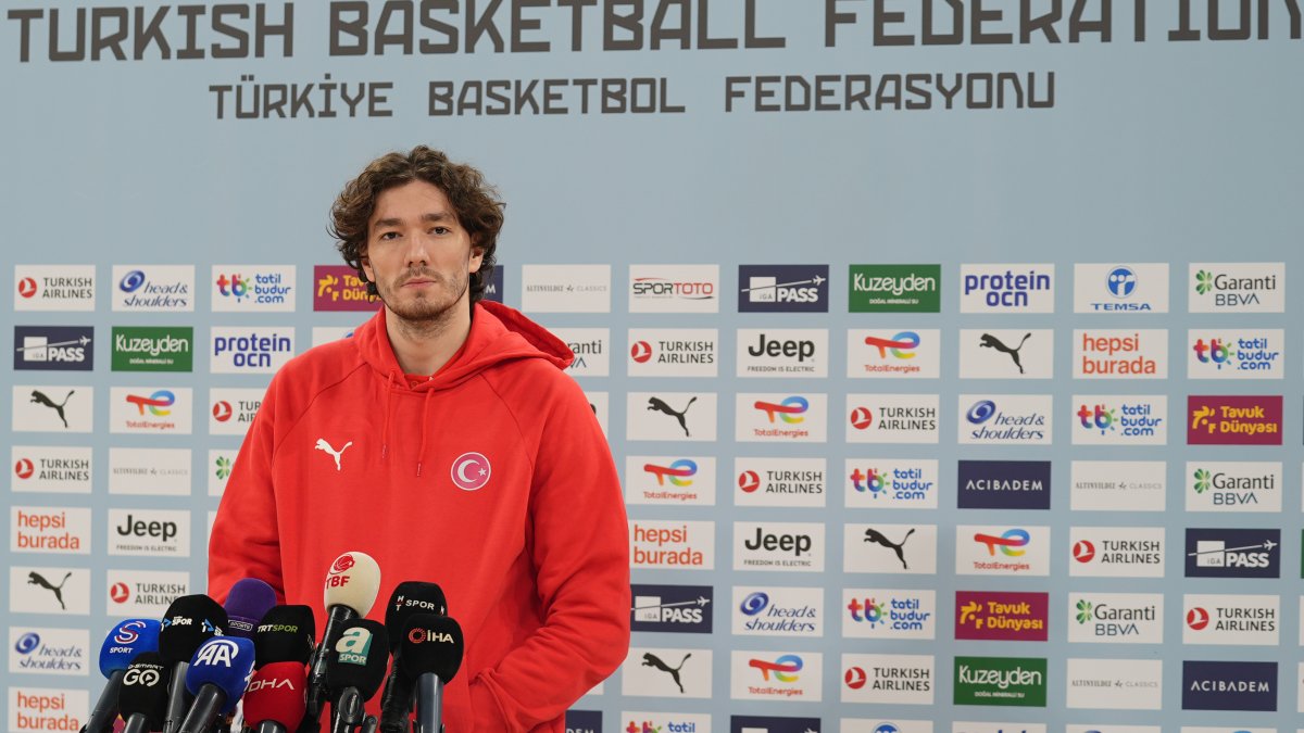 Milli basketbolcu Cedi Osman: Taraftarlarımızın önünde galip gelmek istiyoruz