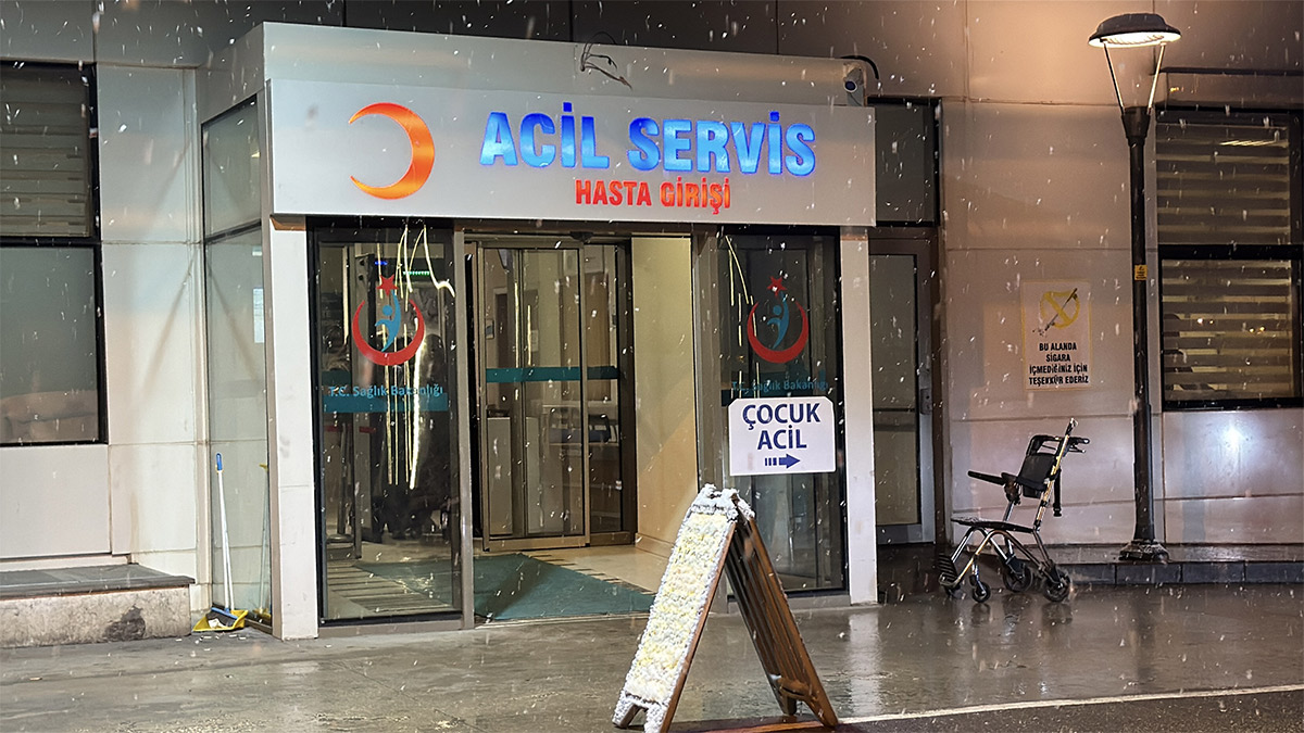 Kastamonu'da lisede panik! 22 öğrenci hastaneye kaldırıldı