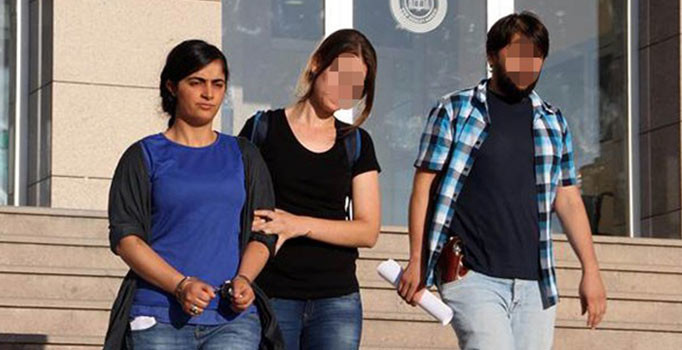 Van'daki yaralı askerlerin kaldırıldığı hastanede odalarına sık sık girip çıkan hemşire tutuklandı