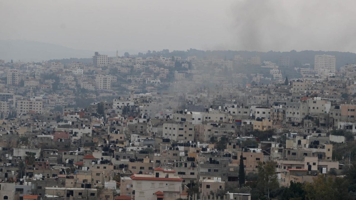 İsrail'in Cenin Mülteci Kampı'na erişim engeli: Binlerce Filistinli evlerine dönemedi