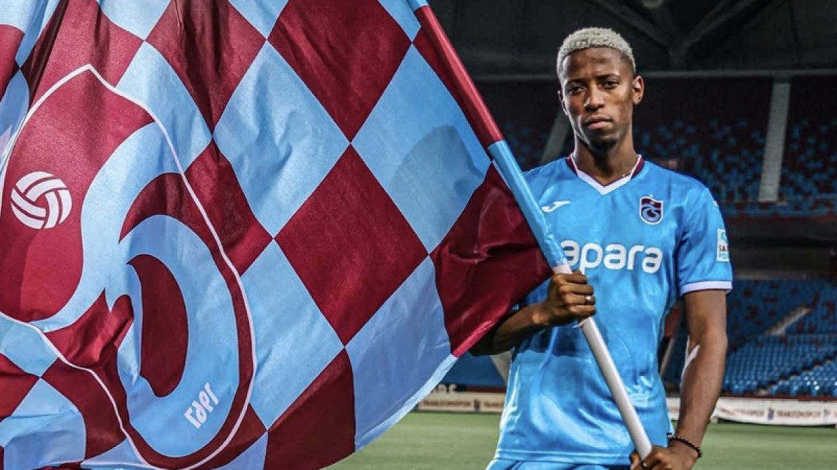 Fırtına'nın golcüsü Simon Banza: Paul Onuachu'yu unutturdu