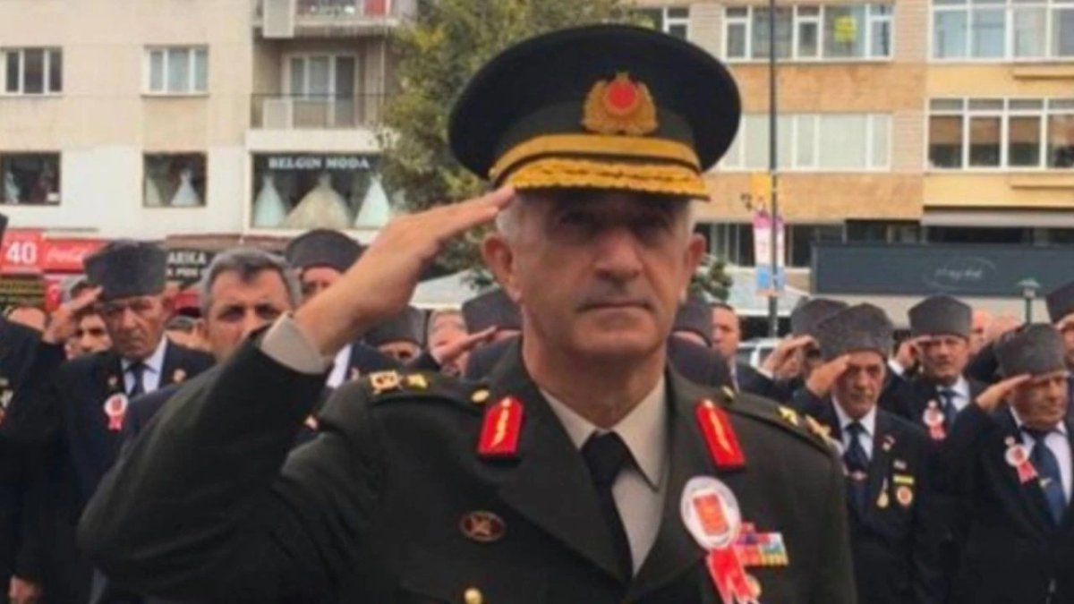 Teğmenlerin ihracına karşı çıkmıştı: Korgeneral Tevfik Algan emekliliğini istedi
