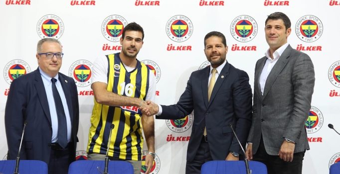 Kostas Sloukas Fenerbahçe'ye imzayı attı