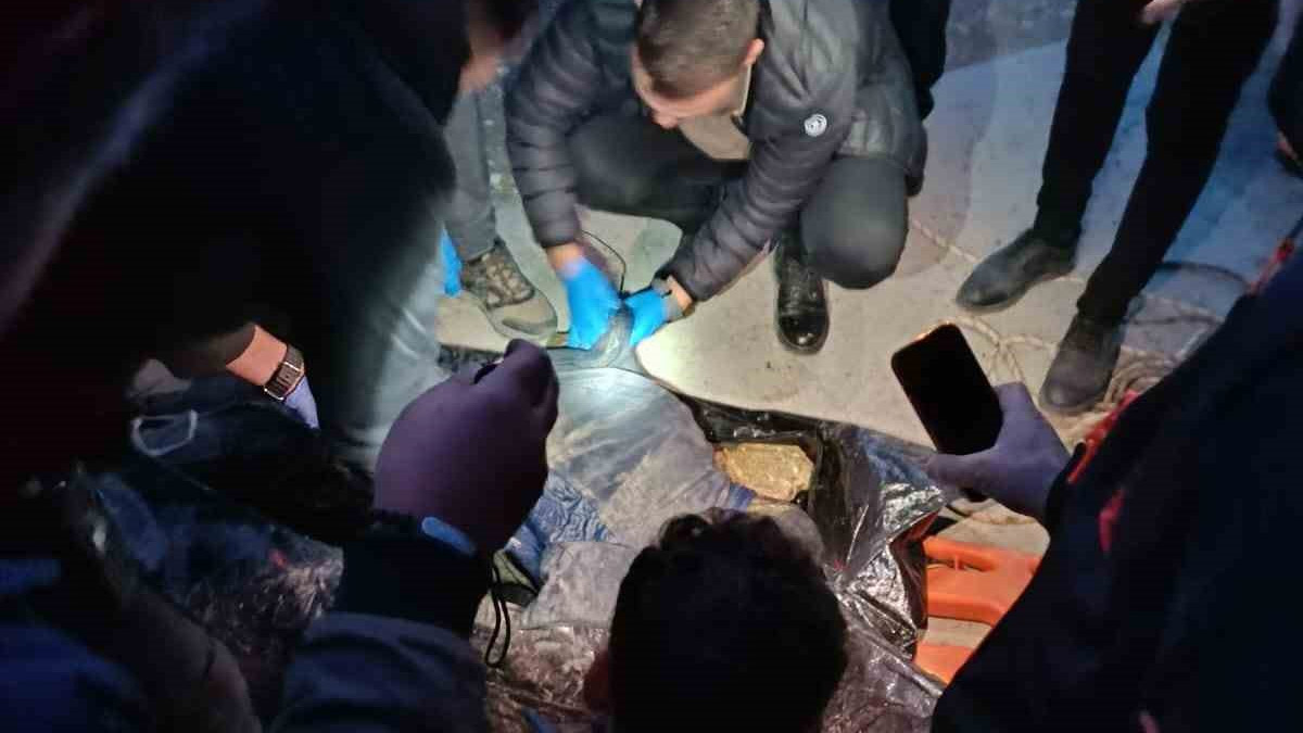 Hatay'da şüpheli ölüm! Asi Nehri'nde erkek cesedi bulundu