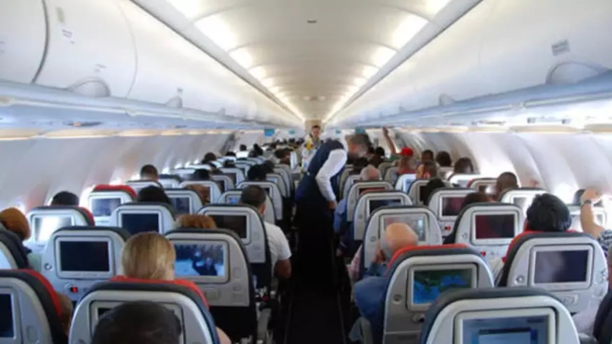 O uçakta bulunan herkese 30 bin dolar ödeme yapılacak! Hiçbir şarta bağlı değil: Şirket duyurdu