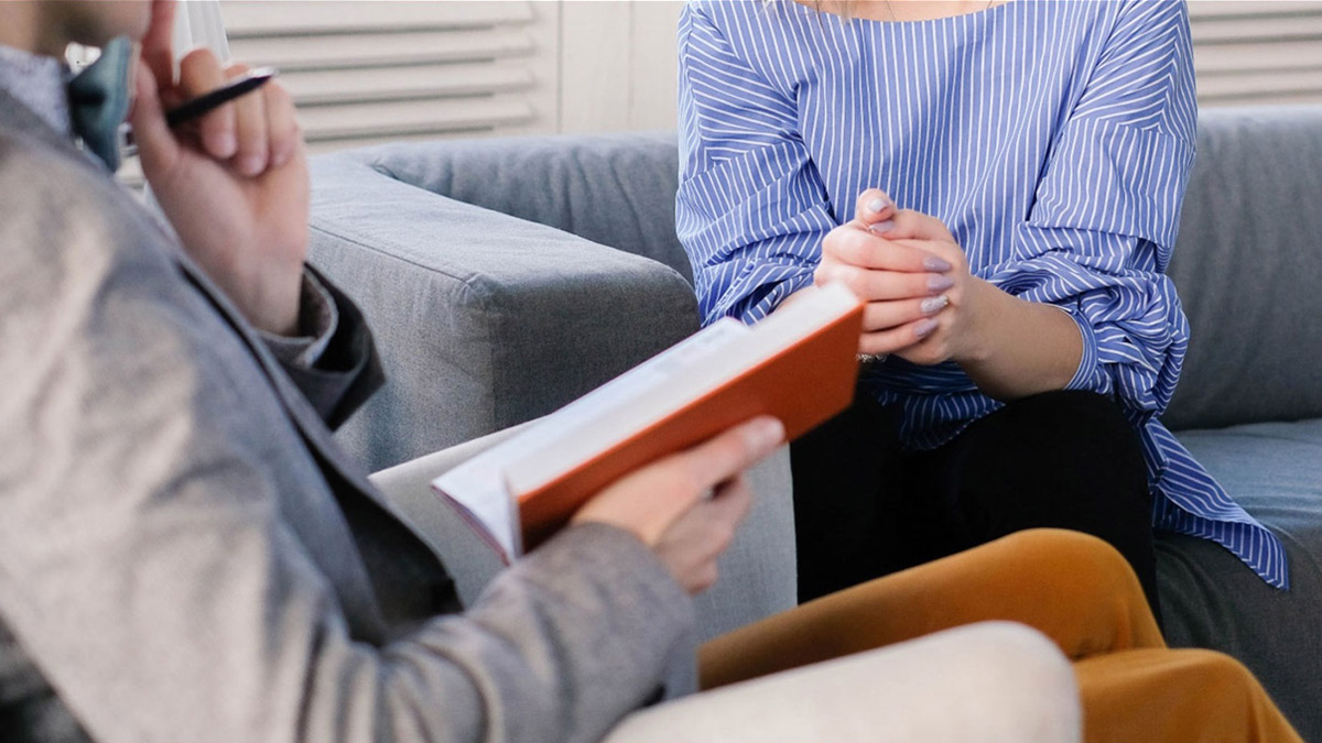 Psikolog mu psikiyatrist mi? Doğru uzmanı seçmenin önemi