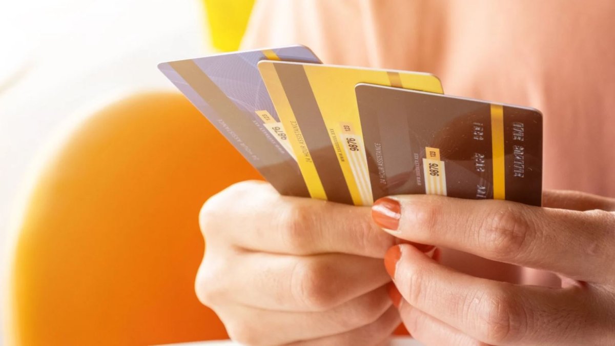 Vatandaş kredi kartına yüklendi: Ocakta 1,61 trilyon TL'lik artış