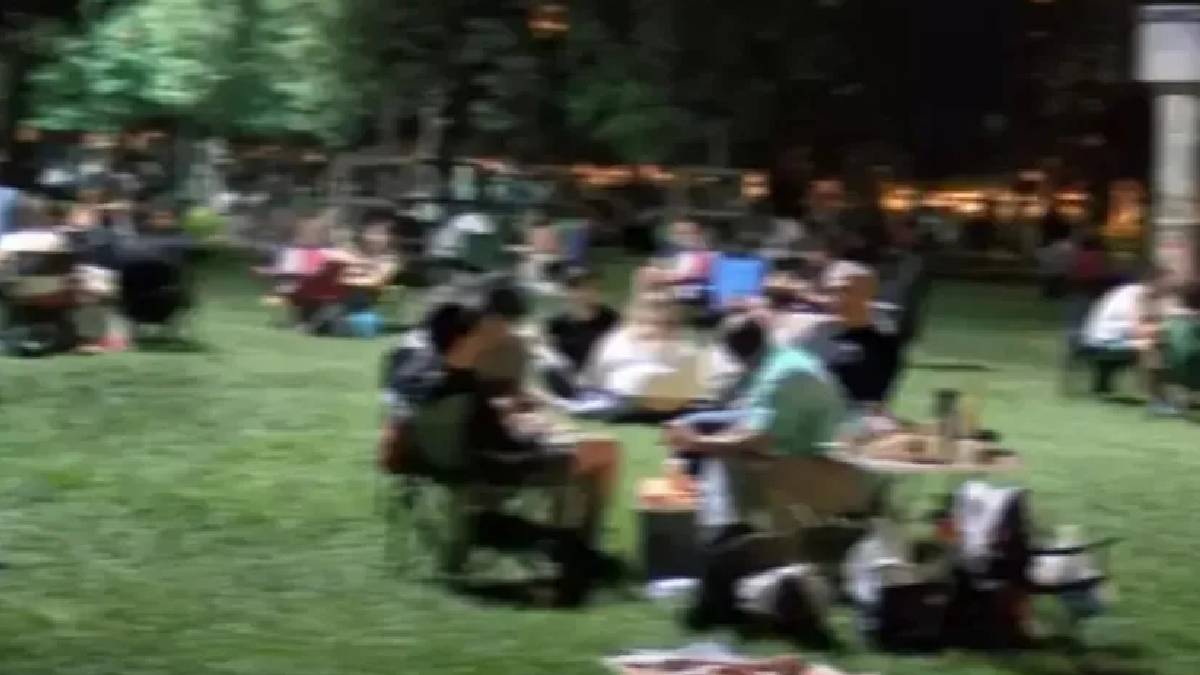 Mahkeme, İstanbul Valiliği'nin açık alanda alkol yasağını iptal etti