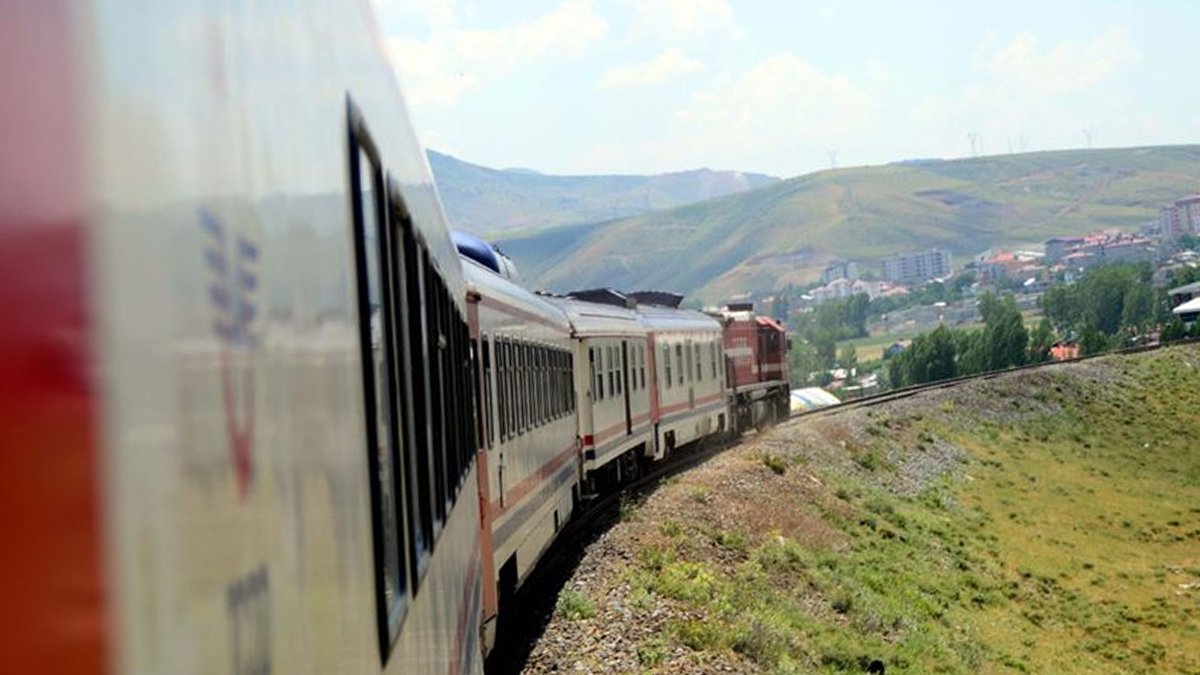 Van-Tahran tren seferleri 9 Mart'ta yeniden başlıyor