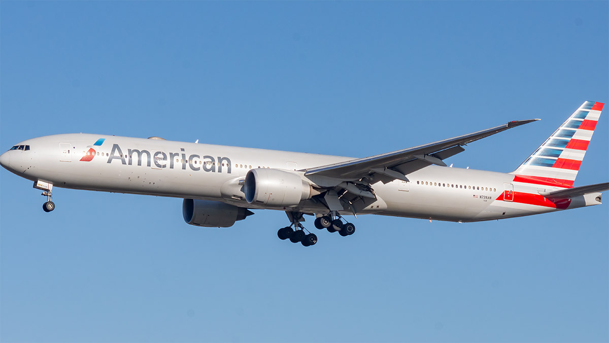 American Airlines bomba ihbarı nedeniyle acil iniş yaptı