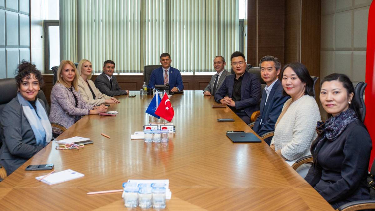 Çinli genç girişimcilerden Bursa Büyükşehir’e ziyaret