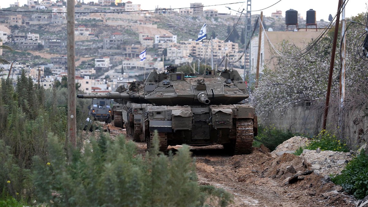 2002'den beri ilk! İsrail'den tanklarla Batı Şeria'ya baskın