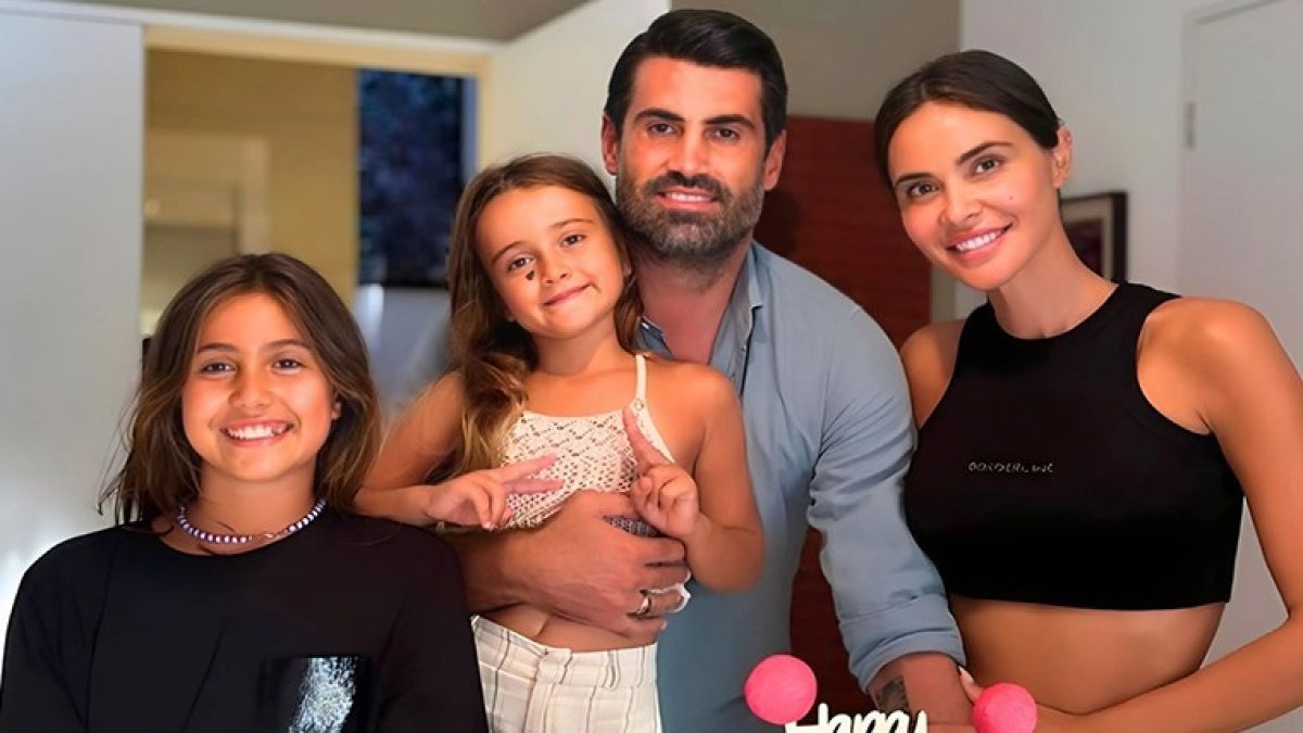 Volkan Demirel ve Zeynep Demirel 3'üncü çocuklarına kavuştu