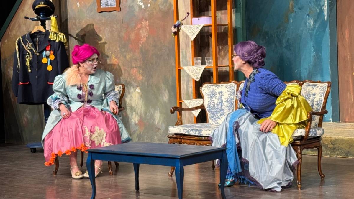 “Hadi Öldürsene Canikom” yeniden sahnede