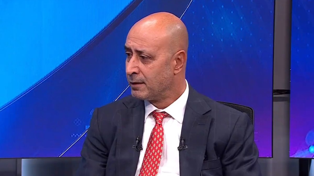 Trabzonspor'un en kötüsünü açıkladı! Tolunay Kafkas ünlü futbolcu ile ilgili ağır konuştu