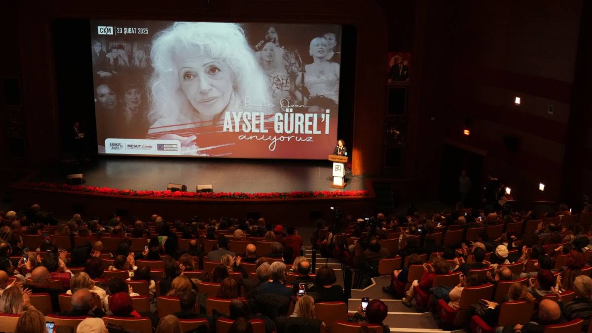 Büyük Ozan Aysel Gürel Kadıköy’de anıldı