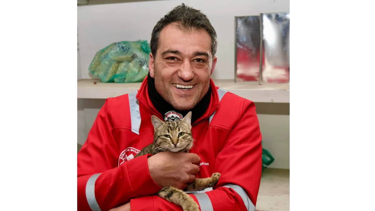 Başkan Köse’den vatandaşlara çağrı: “Can dostlarımız için mama desteği sağlayalım”