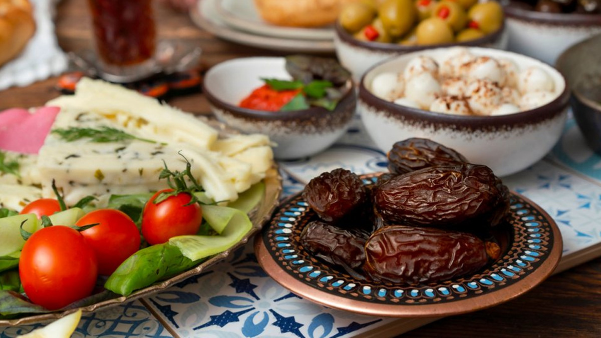 İftara kadar tok tutacak! Sahurda 1 kaşık yemek yetiyor... Faydaları say say bitmiyor!