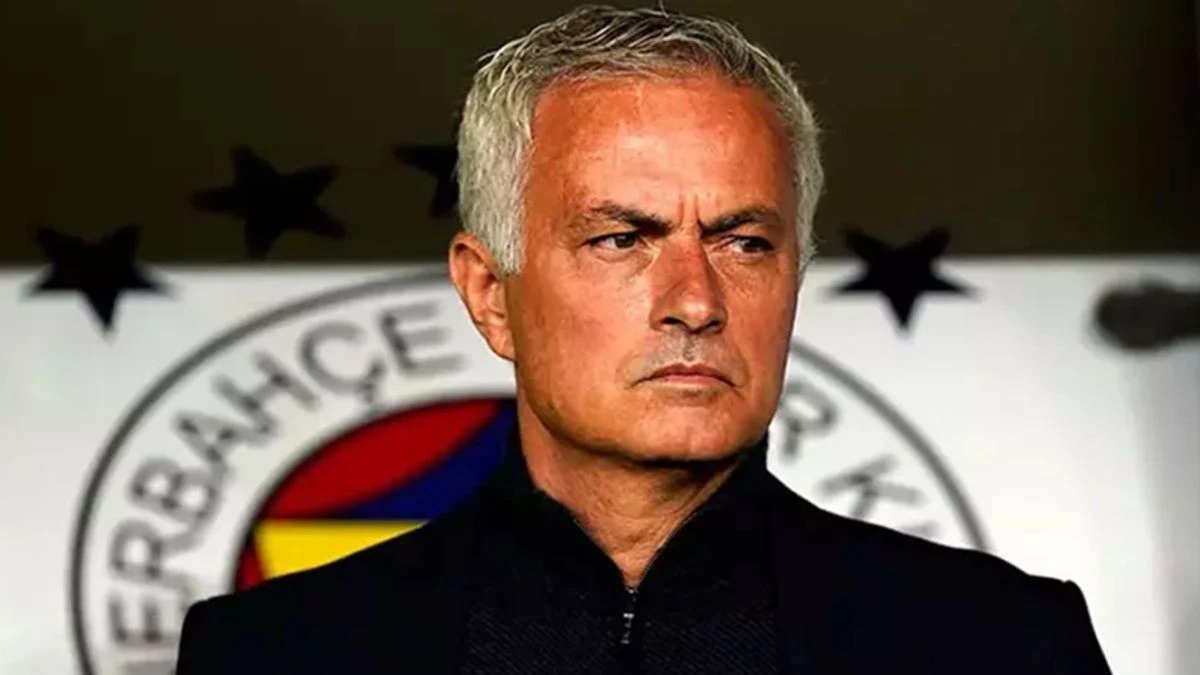 Derbi berabere bitti, İlhan Mansız Mourinho'yu yerden yere vurdu: Resmen hayal kırıklığı