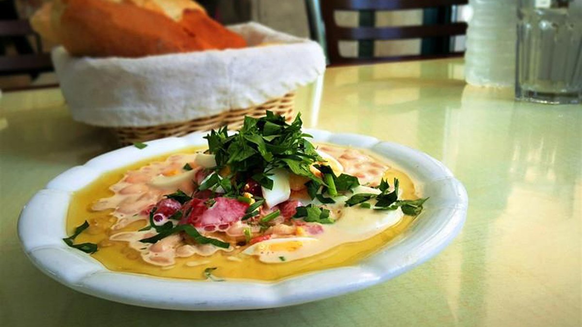 Antalyalılar bu işi biliyor! Antalya’nın efsanevi piyaz tarifi: Her yemeğin yanına yakışıyor