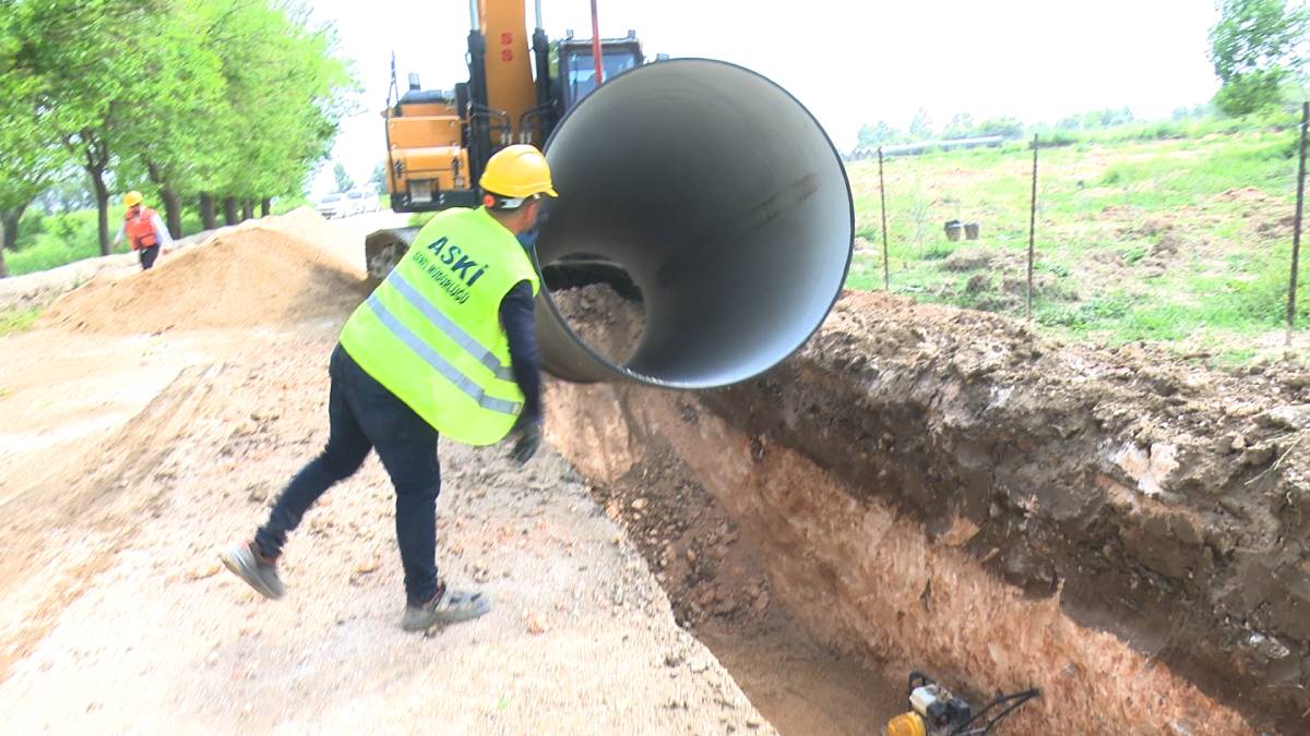 420 milyon TL yatırımla Kozan’ın 50 km içme suyu şebekesi yenileniyor