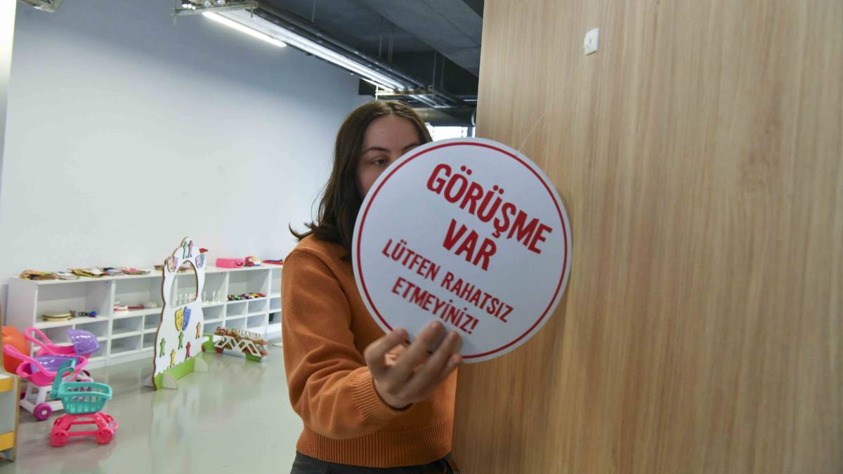 O büyükşehir belediyesinden büyük hizmet: 3 farklı noktadan psikolojik destek! Üstelik ücretsiz