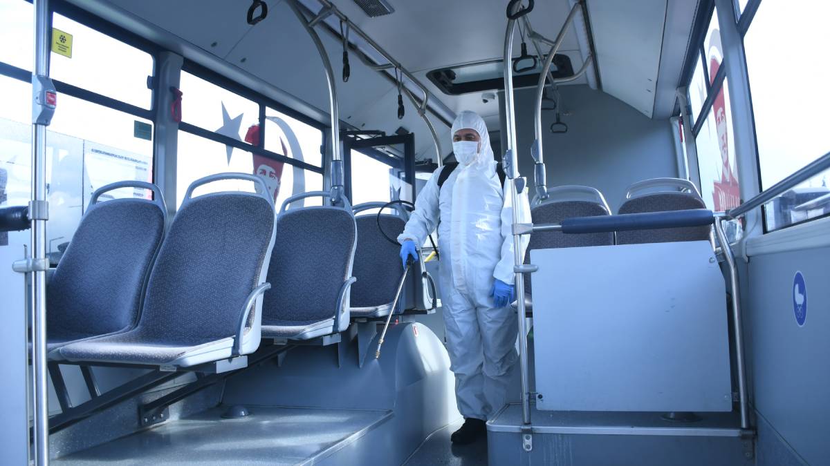 Büyükşehir’den hijyenik ortamda toplu taşıma hizmeti