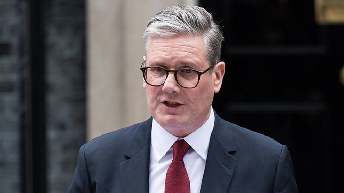 İngiltere lideri Starmer, ‘Kaynaklarımızı seferber etmeliyiz’ diyerek duyurdu: Savunma harcamalarımızı yüzde 2,5'e çıkaracağız