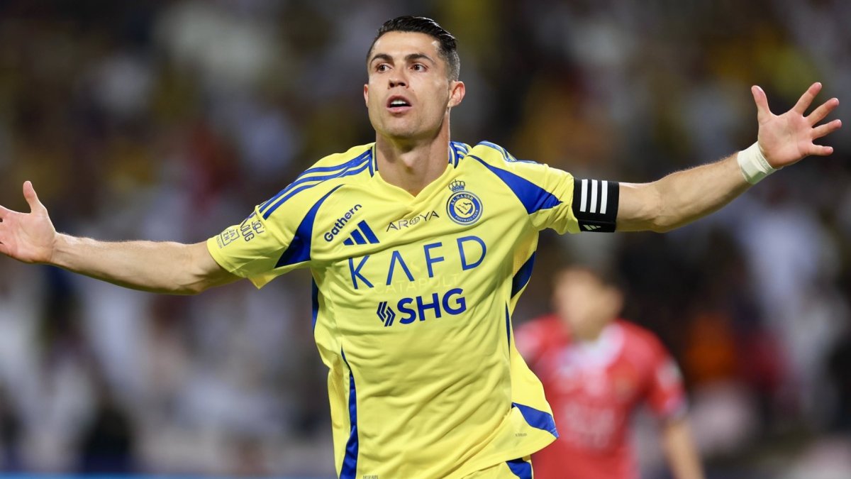 Cristiano Ronaldo tarih yazmaya devam ediyor: Hedef 1000 gol