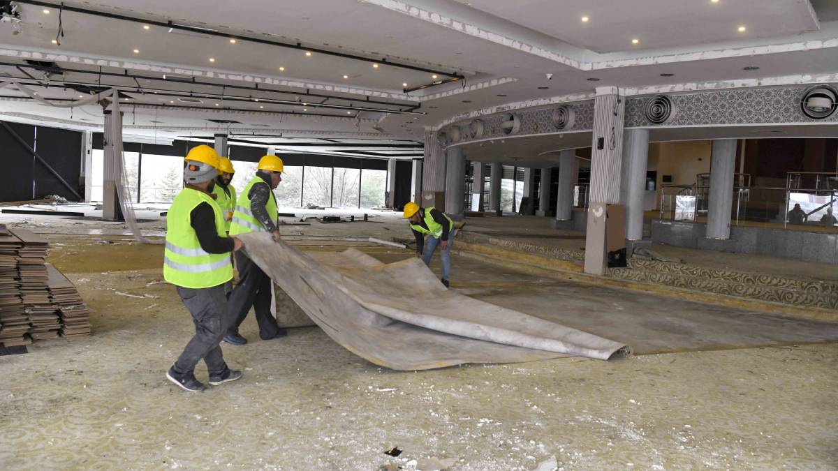 Evlenecek çiftlere destek Büyükşehir'den geldi: Ücretsiz hizmet verecek