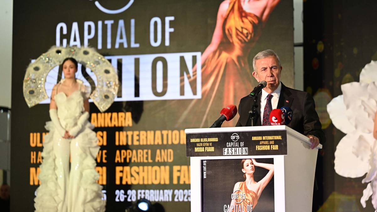 Mansur Yavaş Ankara Uluslararası Hazır Giyim ve Moda Fuarı’na katıldı