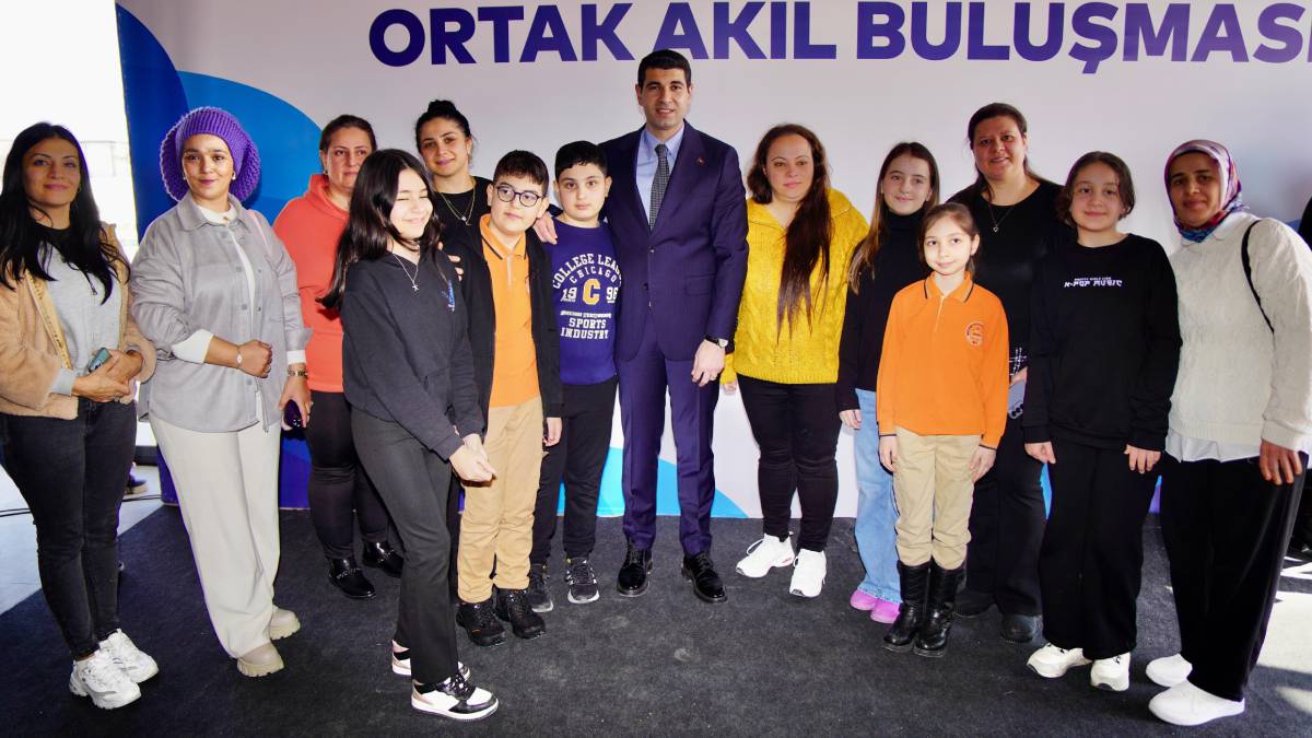 Başkan Çaykara, okul aile birliği temsilcileriyle buluştu