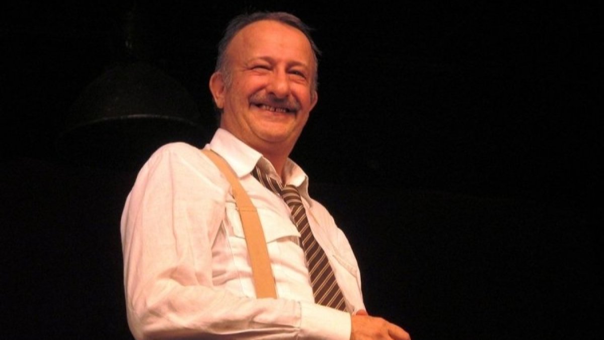 Tiyatro sanatçısı Naşit Özcan yoğun bakımda