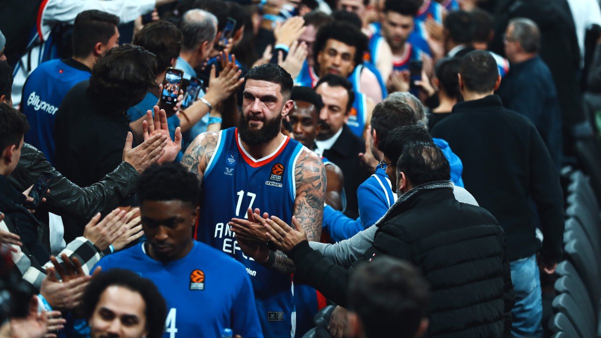 Anadolu Efes'in konuğu ALBA Berlin: Avrupa'da 863. randevu