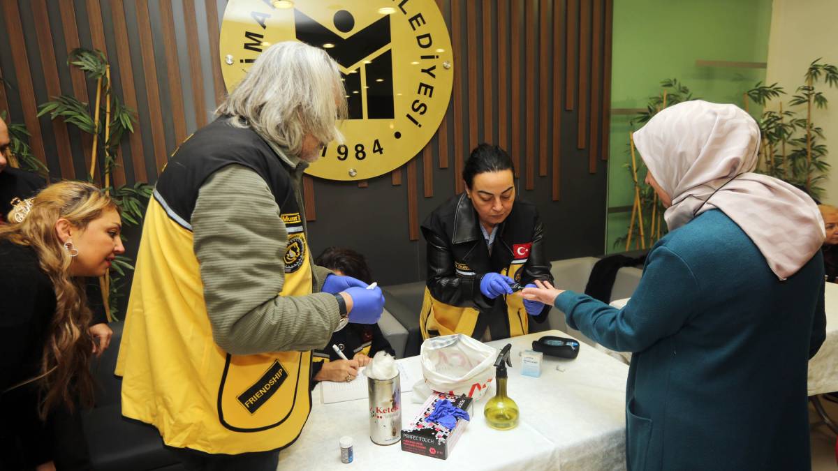 Yenimahalle çalışanları diyabet kontrolünden geçti