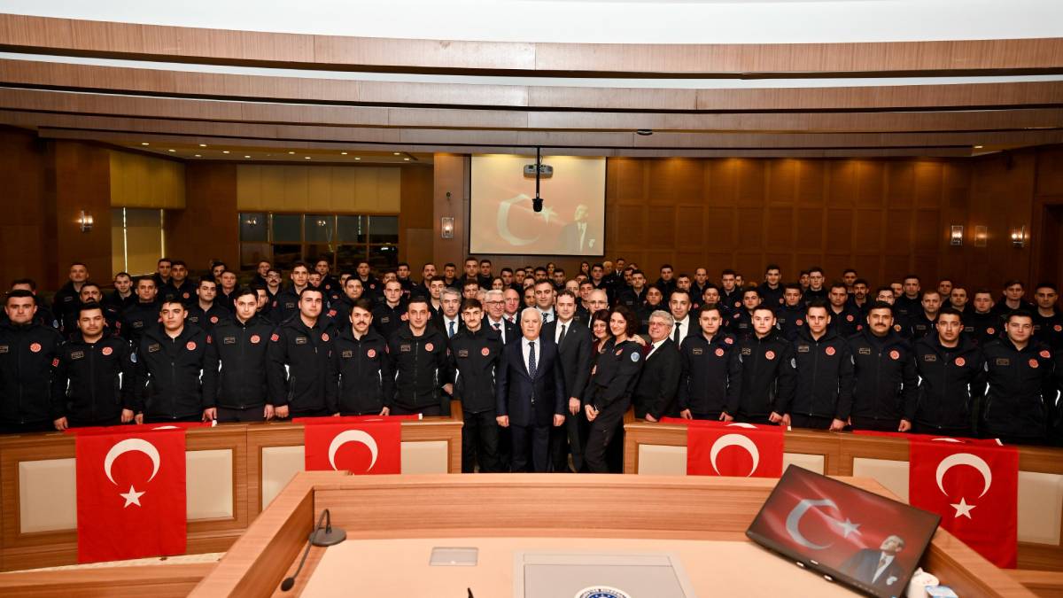 Bursa Büyükşehir'de memurların yemin heyecanı