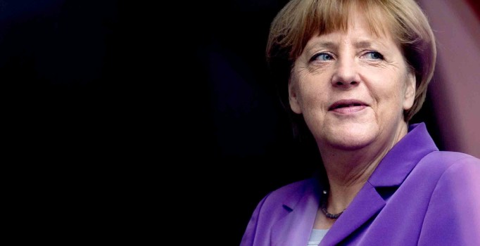 Almanya Başbakanı Angela Merkel: Türklerden sadakat bekliyoruz