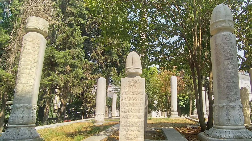 Gözcübaba Türbesi arazisinin Diyanet’e tahsisine itiraz: Vakıf hukukuna aykırı mı?